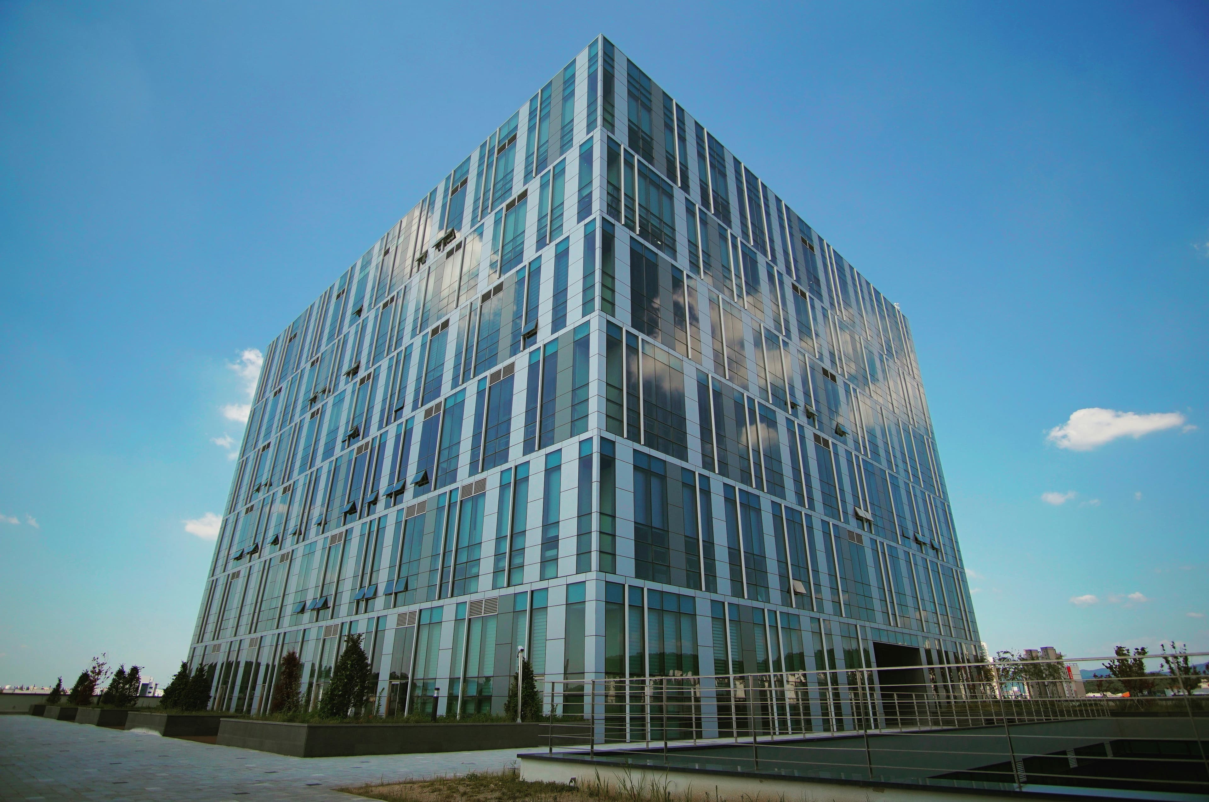 Realizace: Administrativní komplex — Praha 4